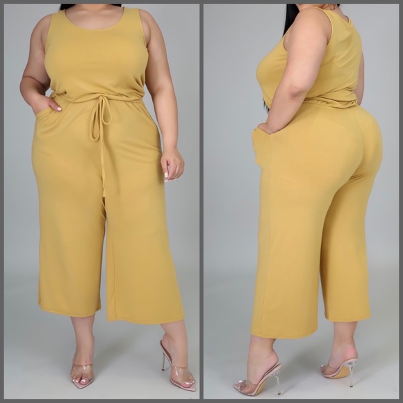 Zenana Outfitters Pants - Firm Price Curvy Sleeveless Jumper